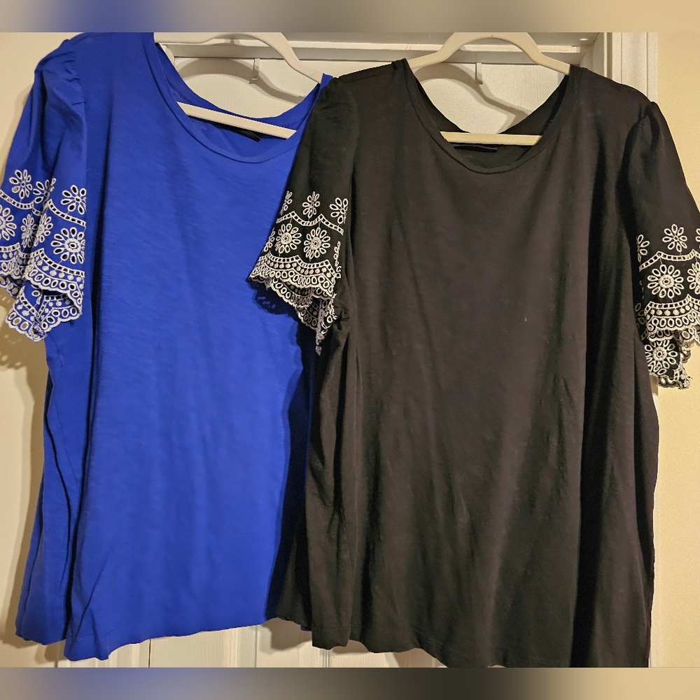 Pair of Eyelet Sleeve Lane Bryant Tops 26/28